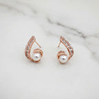 Pearl Twist Elegance Stud Earrings